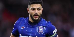 أمير هشام: الزمالك يقترب من التعاقد مع طارق حامد وسام مرسي