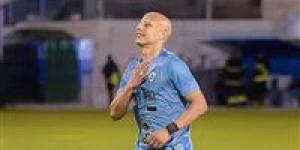 صراع قطبي الكرة المصرية.. الزمالك ينافس الأهلي على صفقة عمرو الجزار لاعب غزل المحلة