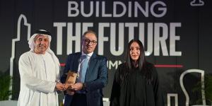 تكريم أحمد شلبي في قمة "بناء المستقبل" لمجلة فوربس