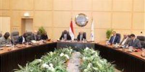 الفريق كامل الوزير: مصر تولى أهمية قصوى لمشروع الطريق البري مع تشاد