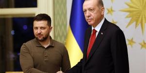 أردوغان يؤكد لزيلينسكي: تركيا تواصل مساعيها من أجل سلام دائم بين روسيا وأوكرانيا
