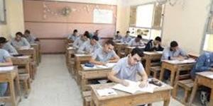 لمدة ساعة.. محافظ البحيرة تؤجل بداية امتحانات الشهادة الإعدادية اليوم بسبب الأحوال الجوية