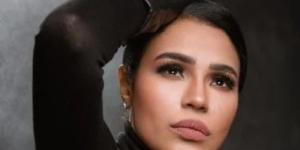 أمينة تشوق جمهورها بأغنيتها الجديدة ”سد يا ماما سد”