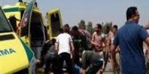 مصرع فتاة وإصابة أخرى بعد سقوطهما من ميكروباص في الفيوم.. والشرطة تلقي القبض على السائق