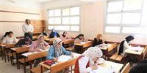 مخالفات بالجملة.. أبرز ما تم ضبطه خلال اليوم الثاني بلجان الشهادة الإعدادية بالمنوفية