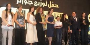 تكريم أبطال «لام شمسية» في  حفل توزيع جوائز الإنتاج الدرامي لحقوق الإنسان