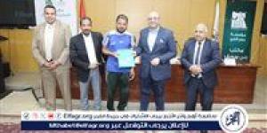 تسليم عقود تمويل بـ4.5 مليون جنيه لـ65 مشروعا حرفيا وتجاريا ببني سويف