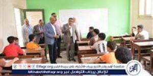 طلاب الشهادة الاعدادية يؤدوا اليوم امتحان الانجليزي في 591 لجنه في الدقهلية