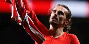 رسميًا.. جريزمان يُجدد عقده مع أتلتيكو مدريد حتى 2027