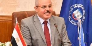 انضباط وهدوء بلجان كليات العلوم وطب الأسنان والتمريض بجامعة قناة السويس