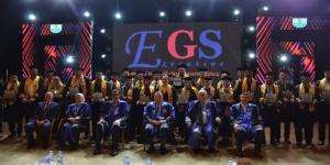 رئيس جامعة الإسكندرية يشهد تخرج دفعة جديدة من طلاب الماجستير المهني