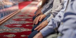 حكم صلاة الجمعة إذا وافقت يوم عيد