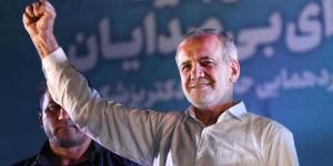 الرئيس الإيراني يستبعد إمكانية إجراء مفاوضات طالما استمرت هجمات إسرائيل