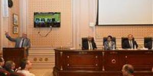 وزير الشباب أمام البرلمان :أمامنا مسارين بشأن ملف العاملين بمحاضر مجالس إدارة مراكز الشباب والأندية