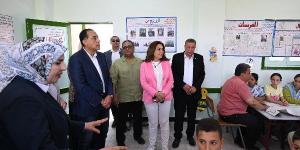 رئيس الوزراء يتفقد مدرسة رزق درويش الابتدائية بزاوية صقر