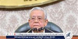 رئيس النواب ينتقد غياب وزيري المالية والتخطيط عن الجلسة: غير مقبول