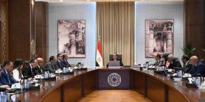 رئيس الوزراء يتابع خطط تطوير 7 فنادق تاريخية سبق طرحها ضمن برنامج الطروحات الحكومية