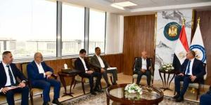 وزير البترول يبحث مع مجموعة السويدي إليكتريك ...