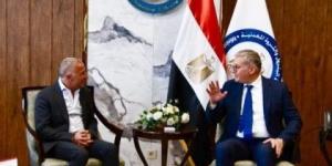 مصر: وزير البترول يبحث مع مجموعة السويدى إليكتريك تعزيز التعاون المشترك