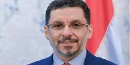 قراءة في التوقيت والدلالات حول استقالة رئيس الحكومة اليمنية "أحمد بن مبارك"