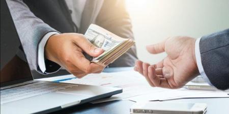 هؤلاء ممنوعون من طلب قرض من البنوك