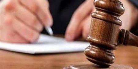 إحالة سائق للمفتي بتهمة قتل شاب طعنًا.. والمؤبد لطالب بقضية مخدرات وسلاح
