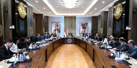 رئيس الوزراء يُتابع مستجدات الموقف الحالي لبرنامج الطروحات الحكومية