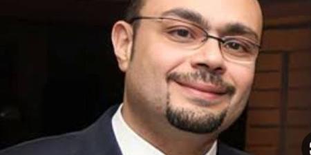 عزاء المنتج وليد مصطفى.. نجوم الفن والإعلام يشاركون