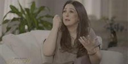 كندة علوش: لو عمرو يوسف خانني مش هضربه هو.. هضرب الست