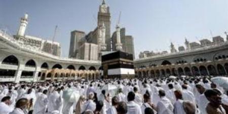 بعد تحرك البرلمان .. عقوبة تنفيذ رحلات الحج بالمخالفة