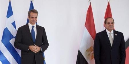 "ميتسوتاكيس": مشروع الربط الكهربائي بين مصر واليونان سيخدم البلدين