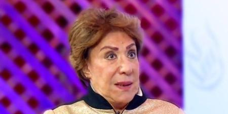 قلة تربية .. أول رد من سميحة أيوب على حقيقة إصابتها بسرطان الثدي |خاص