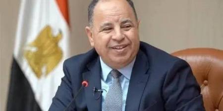 وزير المالية السابق ينفي صلته بصفحة على "فيس بوك" تحمل اسمه وصورته
