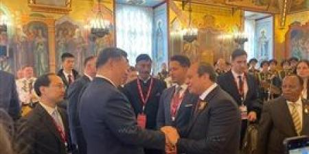 ترحيب كبير بين الرئيس السيسي ونظيره الصيني