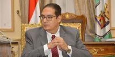 عاجل.. ترقية 1160 موظفا ومحاميا وتعيين 188 طبيبا مقيما بمستشفيات جامعة القاهرة