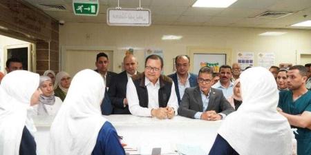 رئيس الرقابة الصحية يتفقد مستشفى العريش العام ووحدة الرعاية الأساسية بقرية السكاسكة