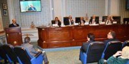 قيادات "العدل" تناقش مشروعي ربط الموازنة وخطة التنمية الاقتصادية في تشريعية النواب