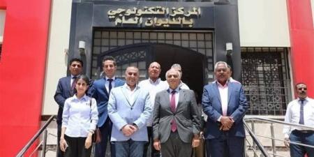 افتتاح مكتب توثيق وزارة الخارجية بالمركز التكنولوجي بديوان عام محافظة البحر الأحمر