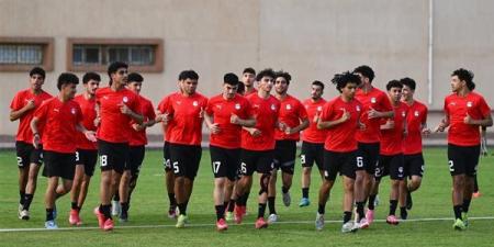 15 دقيقة.. التعادل السلبي يسيطر علي مباراة مصر وغانا