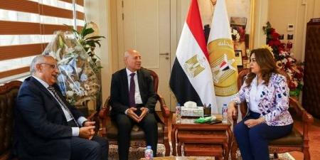 منال عوض تبحث جهود إعادة المظهر الجمالي لمصر الجديدة والحفاظ على طرازها الحضاري