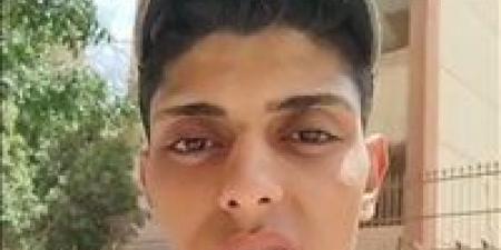 بكاء وانهيار.. طلاب المدرسة الميكانيكية بالفيوم يشكون من امتحان الرياضيات: سحبوا مننا الورقة قبل الوقت