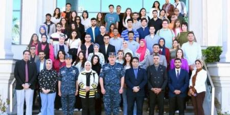 بالتعاون بين «الدفاع» و«الشباب»: زيارات للمنشآت العسكرية لشباب إعلاميين مصريين وأوروبيين