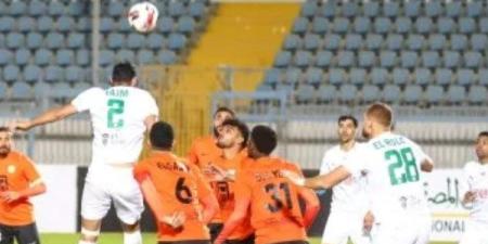 التعادل السلبي يحسم الشوط الأول لمباراة المصري و فاركو