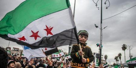 دعوات أمريكية متصاعدة لرفع العقوبات عن سوريا وسط تحركات سياسية جديدة