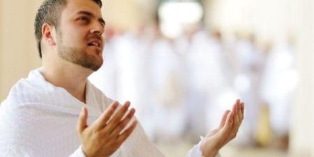 هل الأولى للشباب الزواج أم أداء فريضة الحج؟.. الإفتاء تجيب