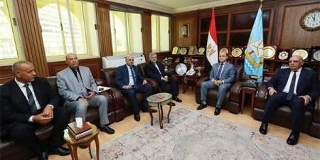 لقاء موسع بين محافظ كفر الشيخ ورئيس هيئة الأوقاف