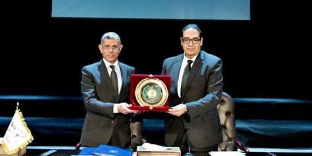 جامعة القاهرة تستضيف العالم شريف صدقي في محاضرة استثنائية عن علوم الفضاء