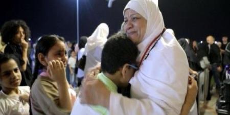 الداخلية تودّع أول أفواج حجاج القرعة إلى الأراضي المقدسة