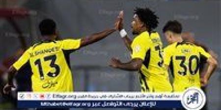 الاتحاد يتوج رسميا بلقب دوري روشن السعودي بعد الفوز على الرائد بثلاثية