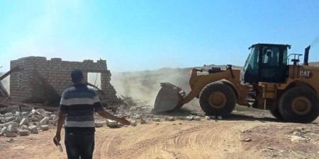 إزالة 44 حالة تعدى بمساحة 19 ألف و 486 م2 في أسوان